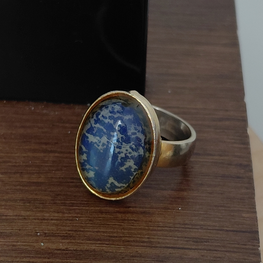 Vintage Mood Ring From The 70's- Gold Tone- Size 7